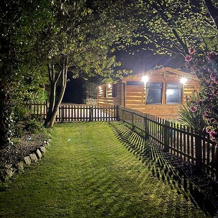 Snowdonia Cabin Villa Caernarfon Exterior photo